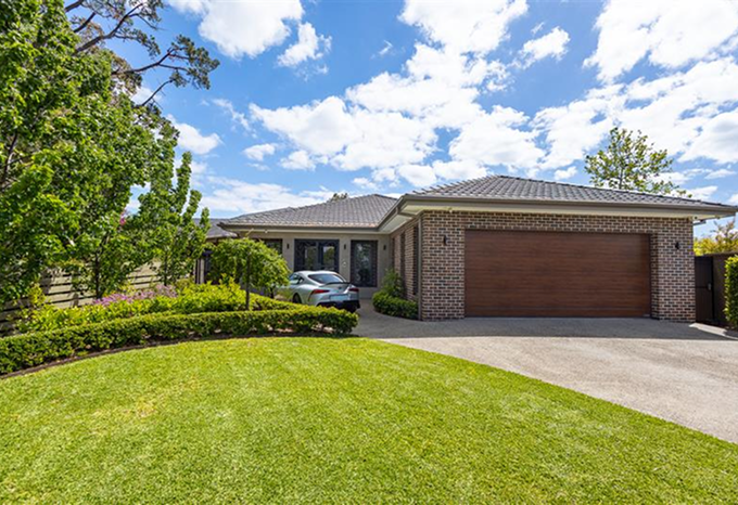 Atkinson Street, Templestowe